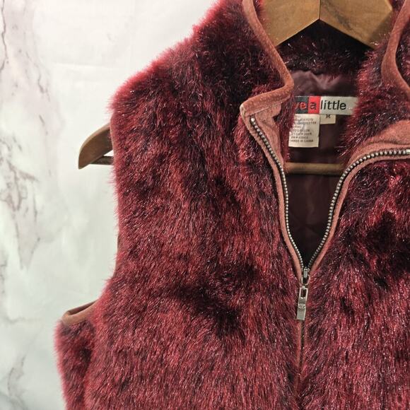 Vintage Y2K Vest Womens Medium Red Faux Fur Mob Coat Burgundy Glam Boss - Picture 2 of 10